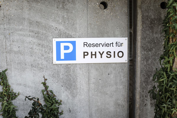 Physiotherapie Praxis Wolkersdorf - Parkplatz